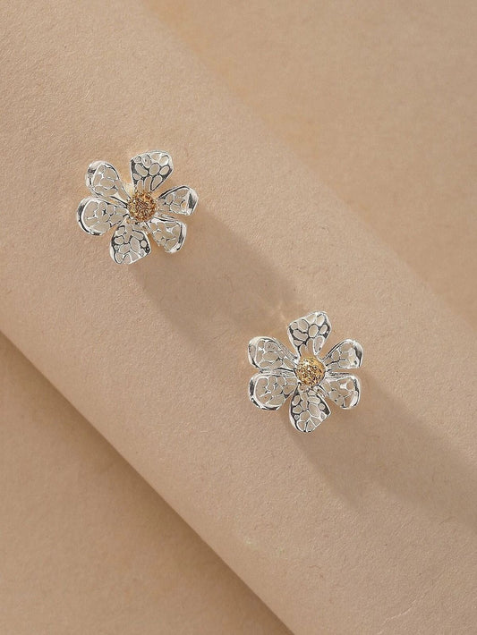Golden Core Petal Studs