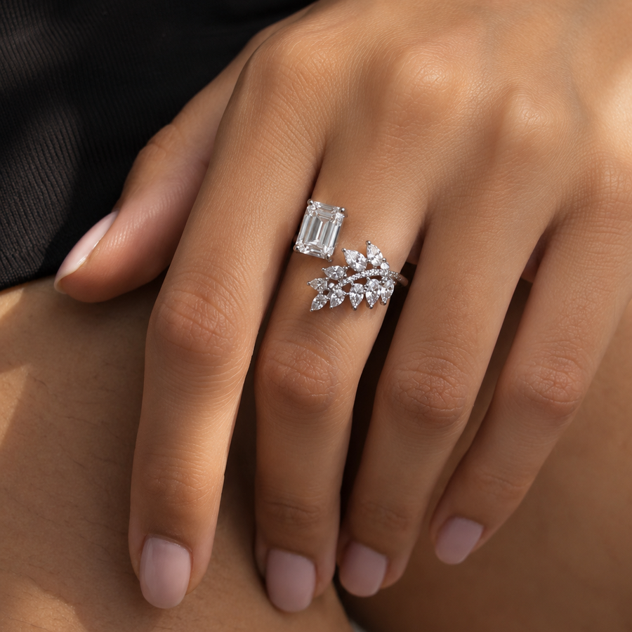 The Emerald Grace Ring