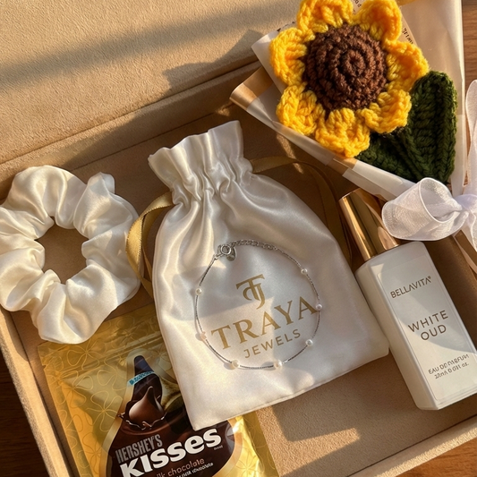 Traya Pearl Glow Hamper