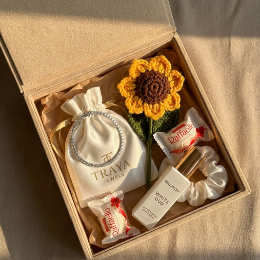 Traya Mini Love Hamper