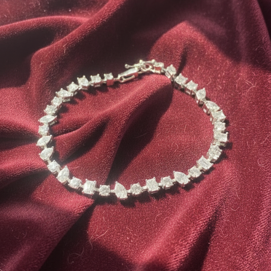 Mixed-Cut Stone Baguette Bracelet Signature