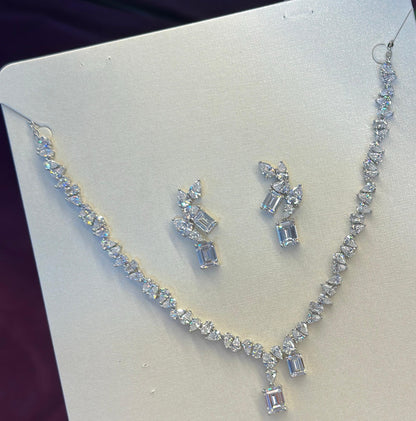 Sterling Vivid Edge Jewelry Set