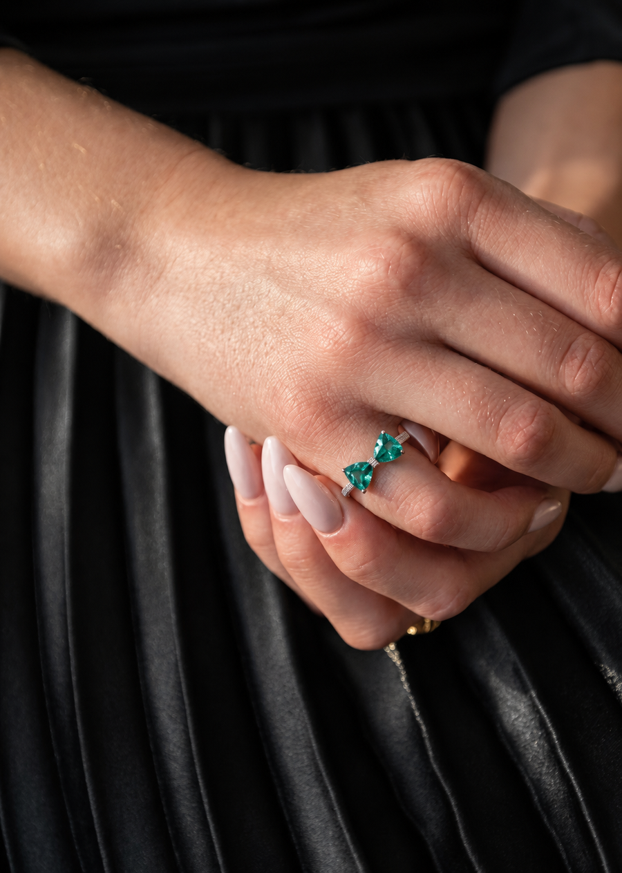 Sea Green Bow Heart Ring